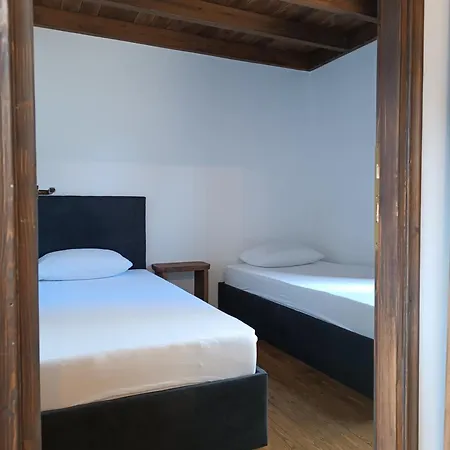 Kartalia Wooden Maisonette 度假居