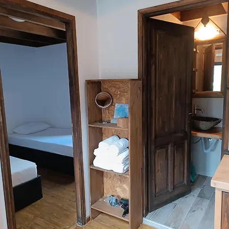 度假居 Kartalia Wooden Maisonette