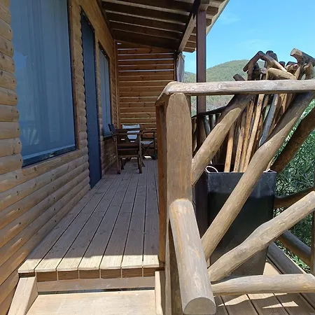 Kartalia Wooden Maisonette 度假居