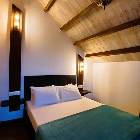 بيت للعطل Kartalia Wooden Maisonette *
