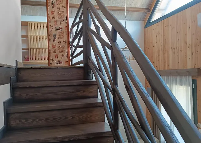 Kartalia Wooden Maisonette 库佛斯港
