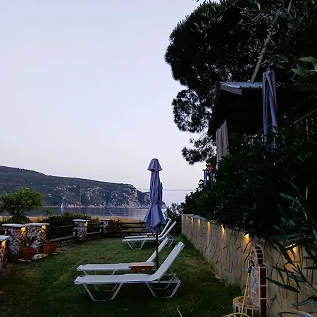 Casa de Férias Kartalia Wooden Maisonette *